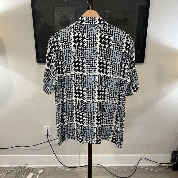 Stussy (Japan) - Hand Drawn Houndstooth SS Shirt (#1110150) -  Off White, Black - Picture 2 of 9